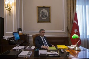 Türkiye'nin Atina Büyükelçiliğinden şehit diplomat Sipahioğlu'nu anma mesajı