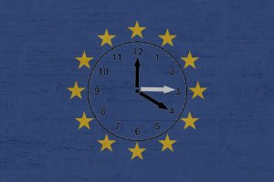 Avrupa kış saati uygulamasına geçti: 1 saat geri alındı