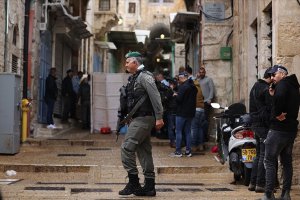 Doğu Kudüs'te İsrail polisinin zulmü devam ediyor
