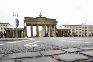  Almanya’da pandemi tedbirlerinin sertleştirilmesi planlanıyor
