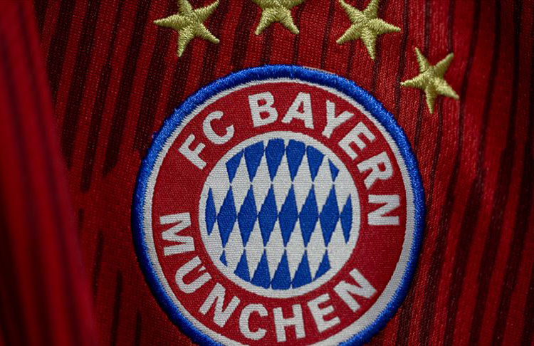 Bayern Münih'te 4 futbolcu ve antrenörün testi pozitif çıktı