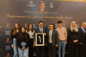Gümülcine gençler Dr. Sadık Ahmet'i Anma Programı’na katıldı