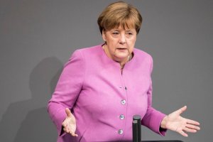 Eski Başbakan Merkel, BM Genel Sekreteri Guterres'in iş teklifini reddetti