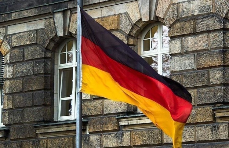 Almanya’da son 24 saatte 75,280 yeni vaka