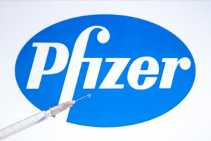 Pfizer, Virüs aşısından 2022 yıllında 54 milyar dolarlık gelir bekliyor 