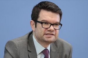 Almanya Adalet Bakanı: Irkçı terör saldırısından vatandaşları 'öldürücü nefretten' koruyamadık