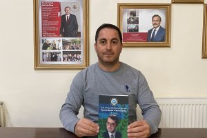 DEB Partisi kitabının yazarı Murat Derin'e Yunanistan'a giriş yasağı 