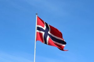Norveç Rus gemilerine limanlarını kapatıyor