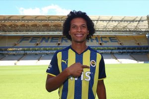 Willian Arao Fenerbahçe ailesine katıldı
