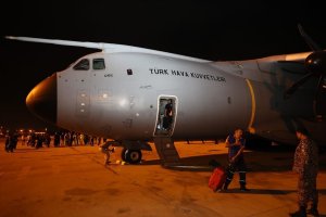 Türkiye'nin gönderdiği yardım malzemelerini taşıyan uçaklar Pakistan'a ulaştı