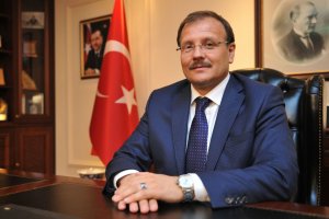 TBMM Komisyon Başkanı Çavuşoğlu, yeni İskeçe Müftüsü Trampa’yı tebrik etti