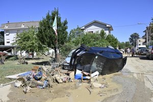Sel felaketinde Ancona‘da 9 kişi öldü