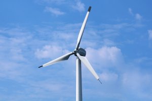 Almanya'nın Saksonya eyaletinde Mercedes rüzgar santrali inşa edecek