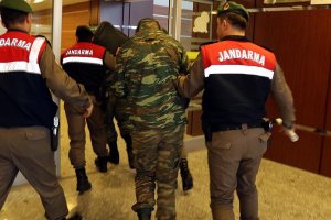 Edirnede askeri yasak bölgede yakalanan biri polis 2 Yunanistan vatandaşı yargılanıyor