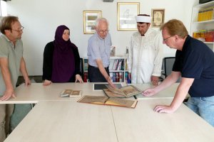 Alman belediye başkanından “Kur’an-ı Kerim Sergisi” açıldı