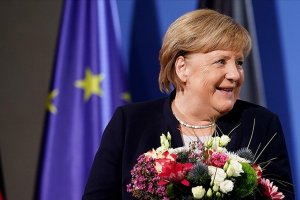  Eski Almanya Başbakanı Merkel'e Birleşmiş Milletler'den 2022 Nansen Mülteci Ödülü