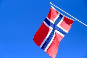 Başbakan Gahr Norveç askeri gücünü arttırıyor
