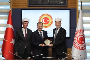 TBMM Komisyon Başkanı Çavuşoğlu, Batı Trakya Türk Azınlığı Danışma Kurulu’nu ağırladı