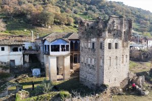 400 yıllık Arpaz Kulesi ve Beyler Konağı restore ediliyor