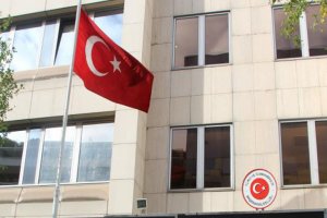 Türkiye'nin Marsilya Başkonsolosluğuna molotofkokteylli saldırı