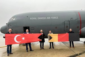 Paderborn’dan Türkiye’ye 10,5 ton yardım malzemesi gönderildi