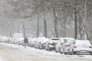 Almanya'da yoğun kar yağışı 