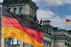 Almanya’da aşırı sağcılıkla mücadele etmek için yeni önlem paketi