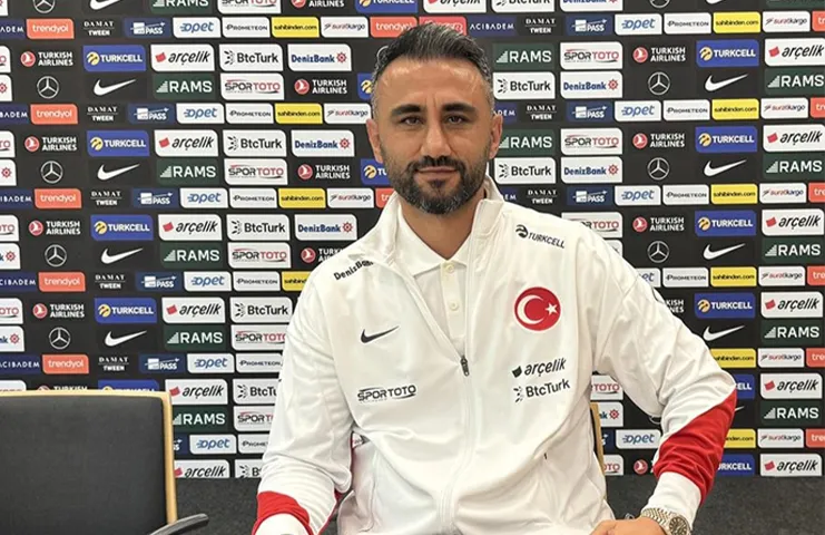 A Milli Futbol Takımı'nın yardımcı antrenörü Selçuk Şahin, 2024 Avrupa