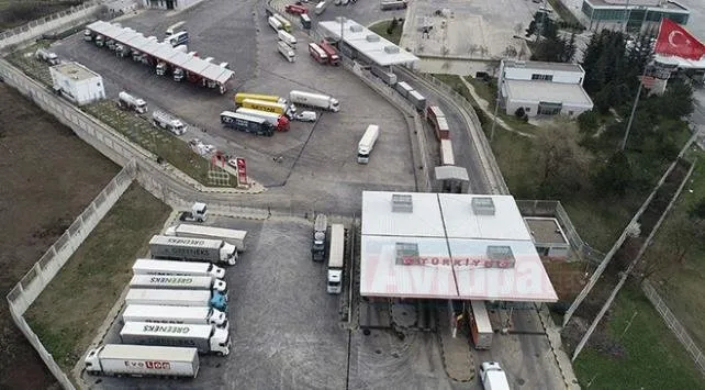 Gümrüklerden geçecek araçlara yapay zeka taraması geliyor. Proje ile araç