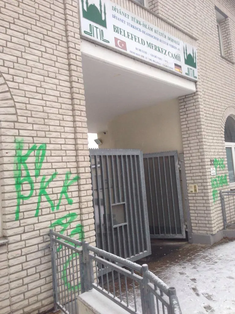 Bielefeld Merkez Camisi