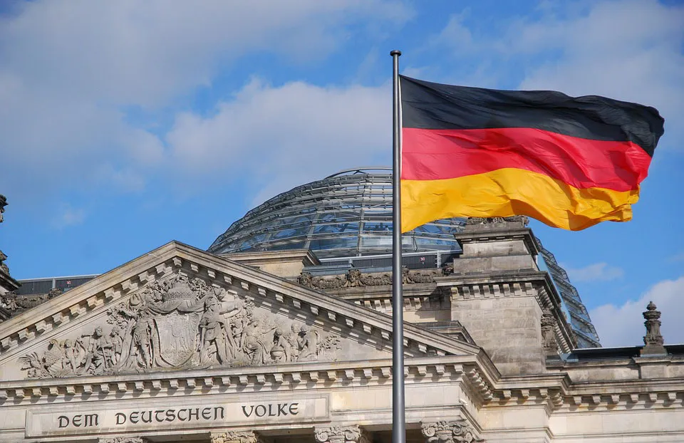 Almanya’nın Hamburg kentinde, internet üzerinden aşırı sağcı ve ırkçı içerikler