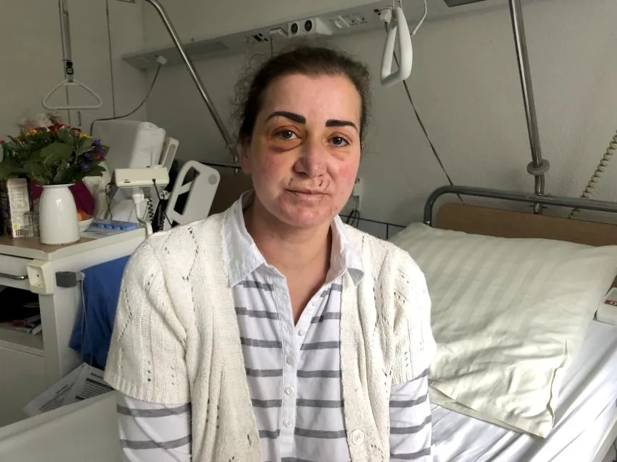 Almanya'da Türk kadına tramvayda saldırı Almanya'nın Köln kentinde geçen hafta