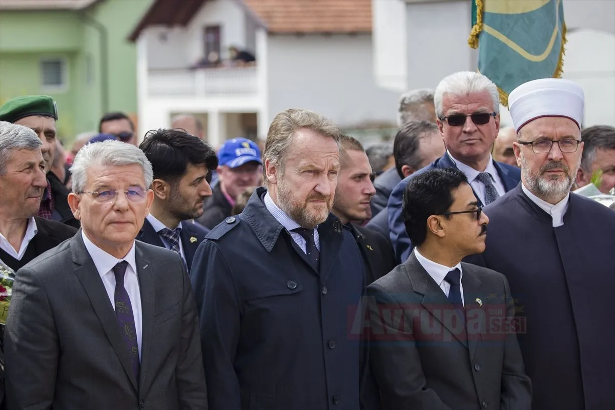     Bosna Savaşı'nda (1992-1995) ülkenin orta kesimlerindeki Vitez şehri