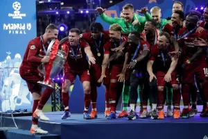   UEFA Şampiyonlar Ligi finalinde Tottenham'ı 2-0 mağlup eden Liverpool,