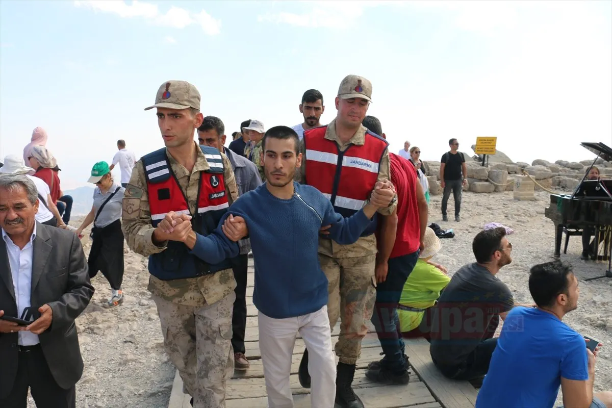 Türkiye'nin farklı illeri ile yurt dışından Adıyaman'ın Kahta ilçesine gelen