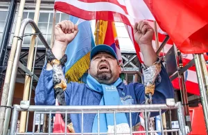 Hollanda'nın Haarlem kentinde, Uygur Türklerine yönelik insan hakları ihlalleri protesto