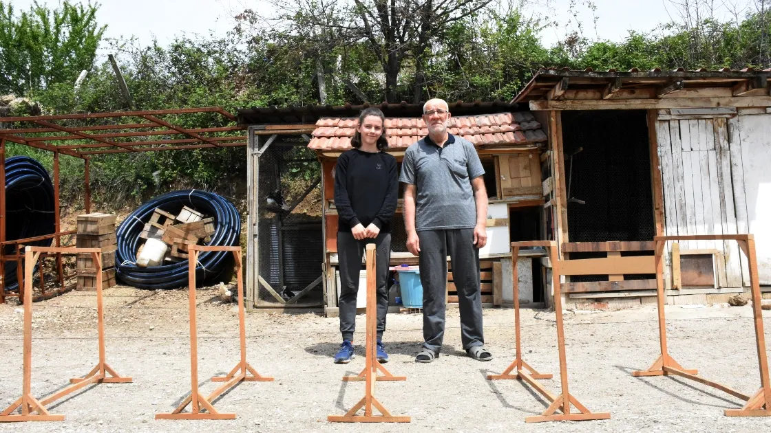 Bursa'nın İnegöl ilçesinde Kovid-19 tedbirleri kapsamında pistlerden ayrı kalan "400