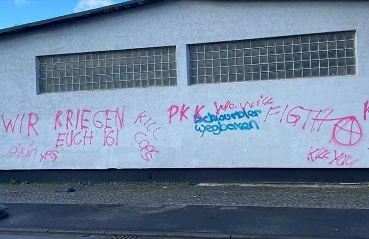 Almanya'nın Kassel kentindeki Alperen Ocakları bünyesindeki Muhsin Yazıcıoğlu Kültür Merkezi
