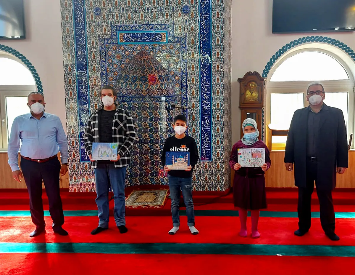 Köln DİTİB Bölge Veliler Birliği’nce 50 cami derneğinde eğitim gören