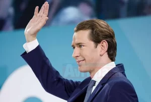 Avusturya’da yapılan erken genel seçimlerin açık ara galibi Sebastian Kurz’u