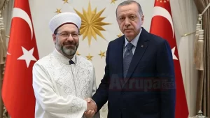 Cumhurbaşkanı Erdoğan: SİGARA HARAMDIR, İSRAFTIR Son günlerde sigarayla mücadelesiyle gündeme