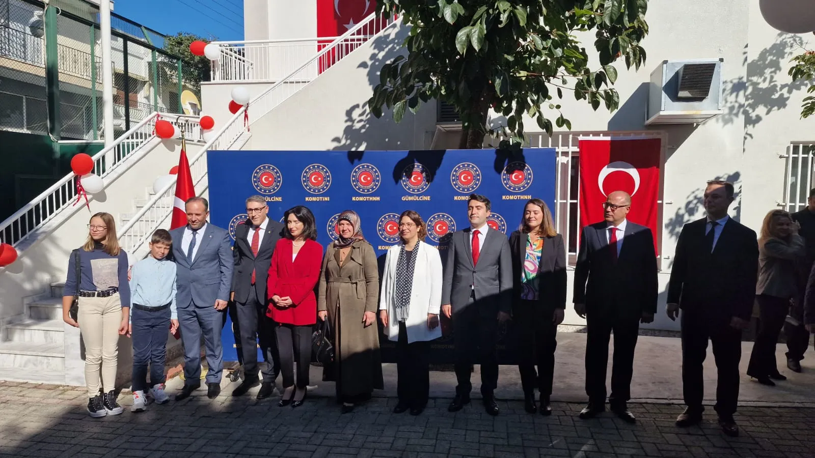 Türkiye Cumhuriyeti’nin 99. kuruluş yıl dönümü Türkiye’nin Gümülcine Başkonsolosluğu’nun bahçesinde