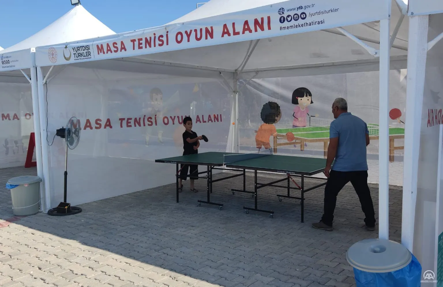İzin ve tatil dönemlerini ana vatanları Türkiye’de geçirip yaşadıkları ülkelere