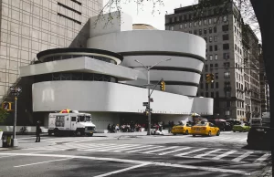ABD’nin New York eyaletinde Pakistan kökenli üniversite öğrencisinin yüzüne asit