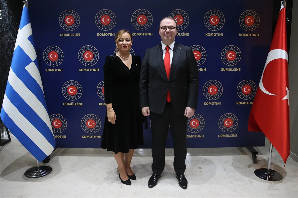 Batı Trakya'da, Cumhuriyet'in 100. kuruluş yıl dönümü dolayısıyla resepsiyon düzenlendi.