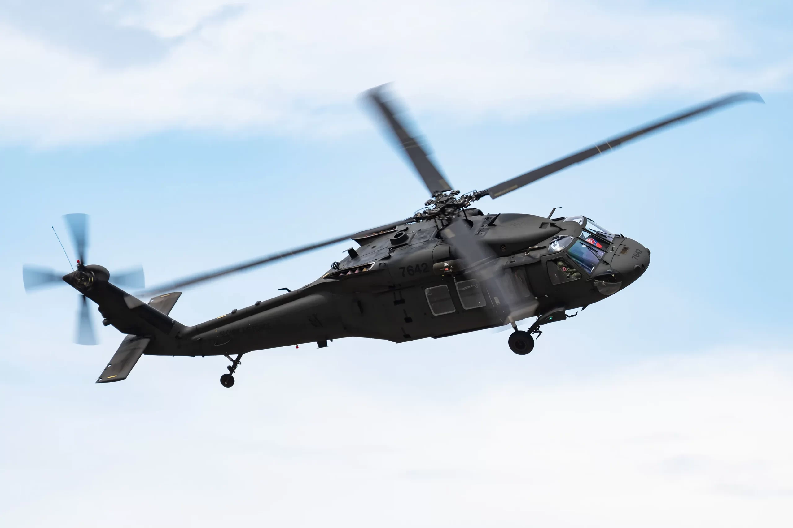 Almanya’nın Ukrayna’ya 6 Sea King Mk41 tipi çok amaçlı helikopter