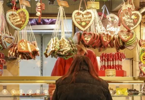 Almanya'da kökeni 14. yüzyıla uzanan geleneksel Noel pazarları, bu yıl