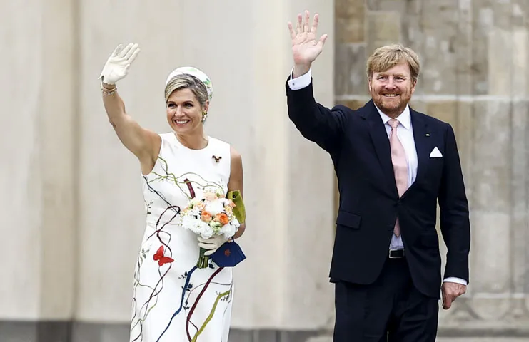 Hollanda Kralı Willem Alexander ve eşi Kraliçe Maxima Almanya‘da Hollanda Kralı Willem Alexander, eşi Kraliçe Maxima ile birlikte gerçekleştirdiği