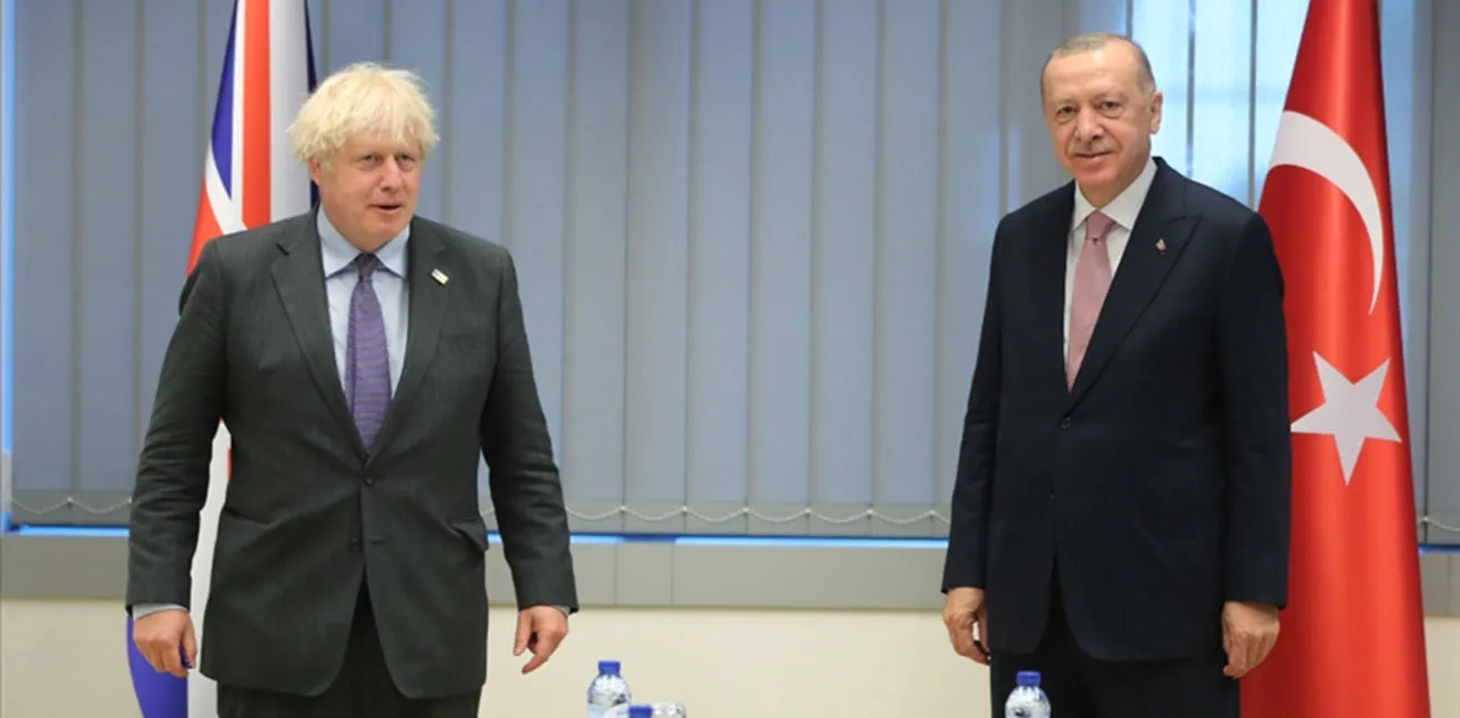 İngiltere Başbakanı Boris Johnson, Türkiye Cumhurbaşkanı Recep Tayyip Erdoğan'ı, yakın