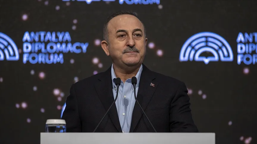 Dışişleri Bakanı Çavuşoğlu, Ukrayna'nın Mariupol kentindeki Kanuni Sultan Süleyman Camisi'nde